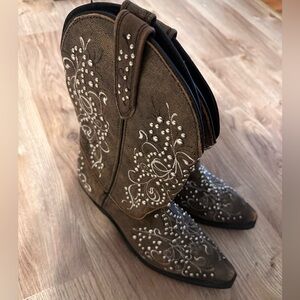 Rockin Country Cowgirl Boots